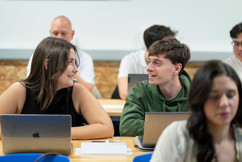 Estudiantes Nebrija